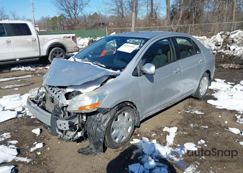 2008 Toyota Yaris z USA, uszkodzony, nr VIN JTDBT903481226028